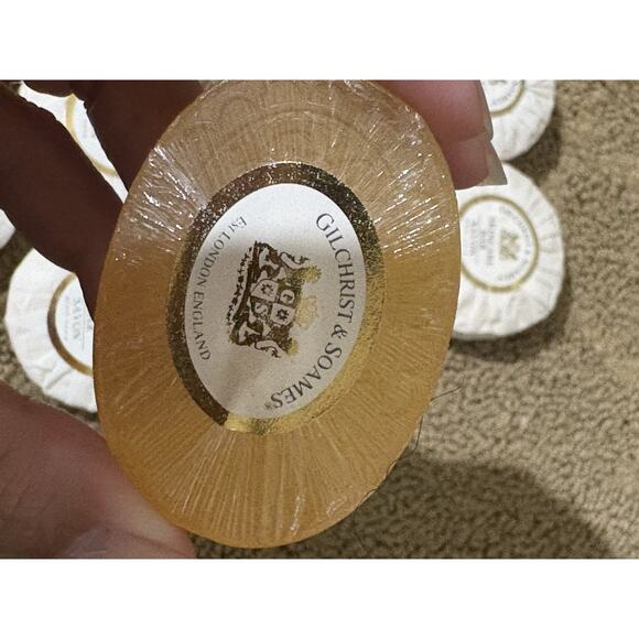 Gilchrist & Soames Soap Bar Mixed Lot of 8 Hotel Style Small Aloe Vera Glycerin - Picture 3 of 7